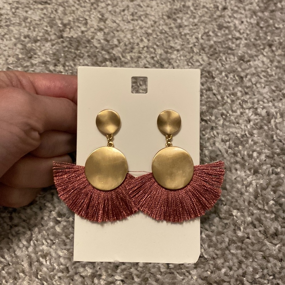 NWT boutique earrings